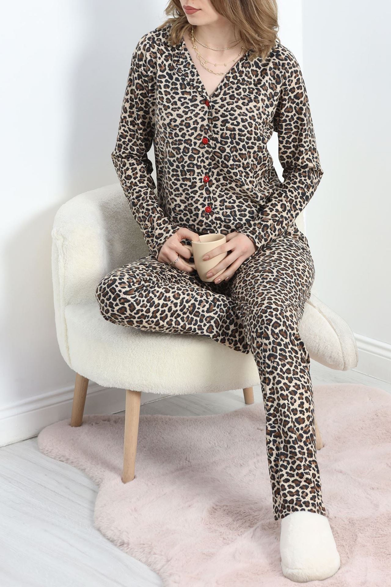 Düğmeli Süet Pijama Takımı Leopar